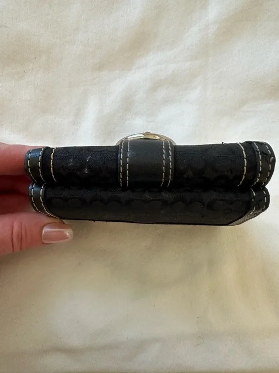 Coach Soho Black Signature Mini Trifold Canvas Wallet - Picture 3 of 9